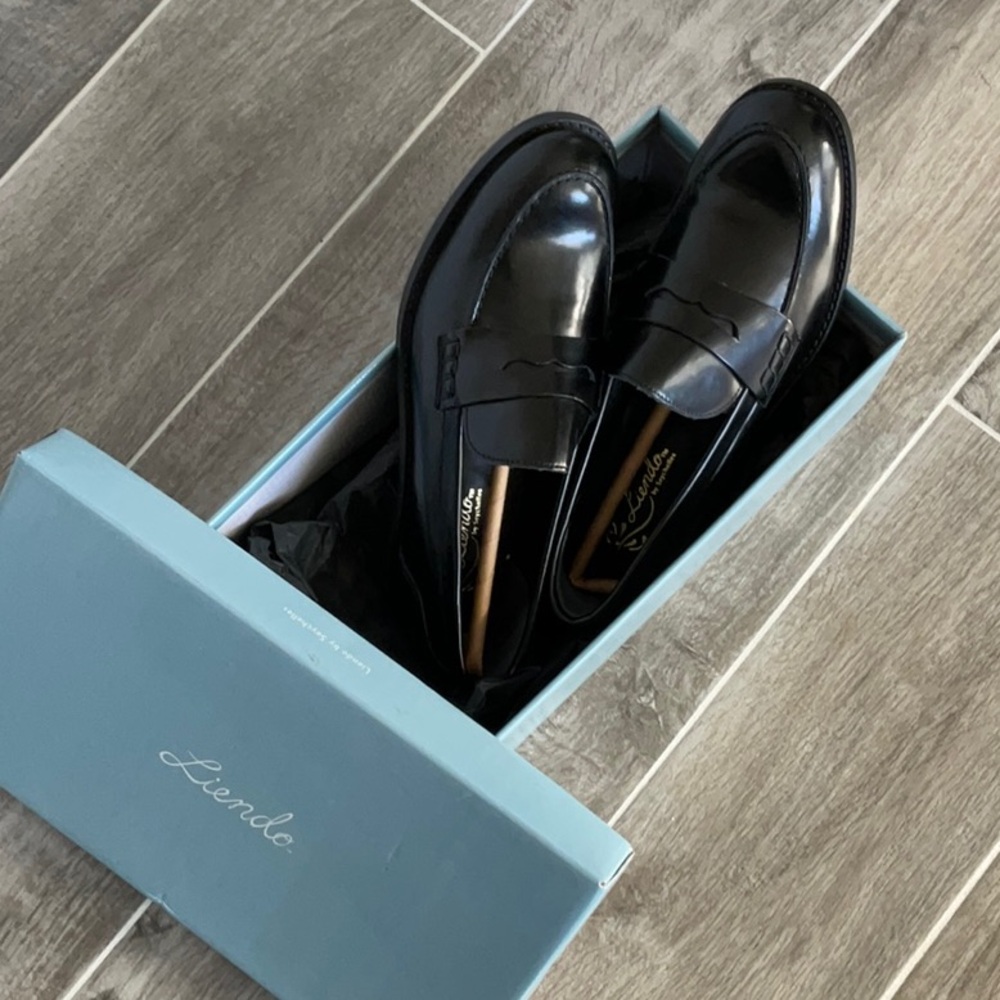 Seychelles Liendo Classic Black Loafers 7 NIB - Picture 6 of 12